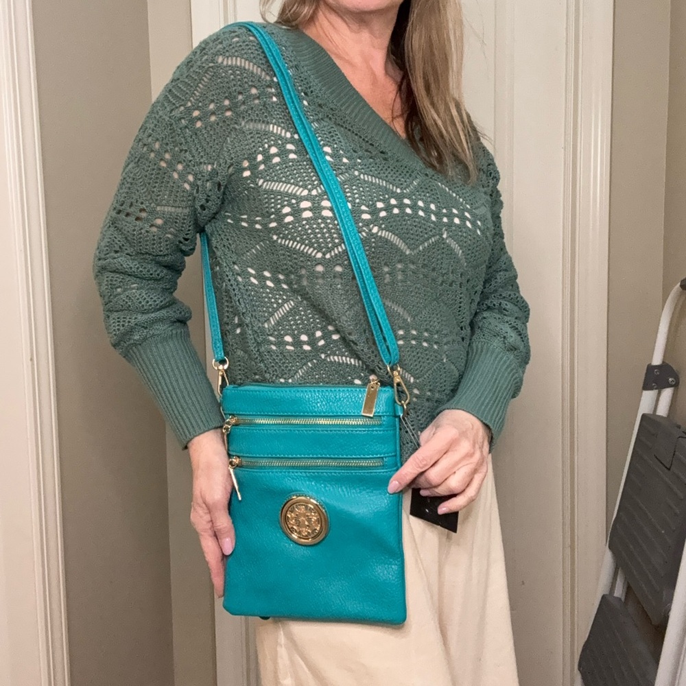 Cellini Women’s crossbody. Tag still on.